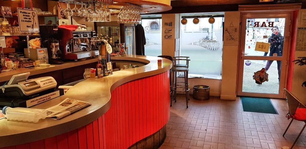 Hotel De La Gare モルレー エクステリア 写真